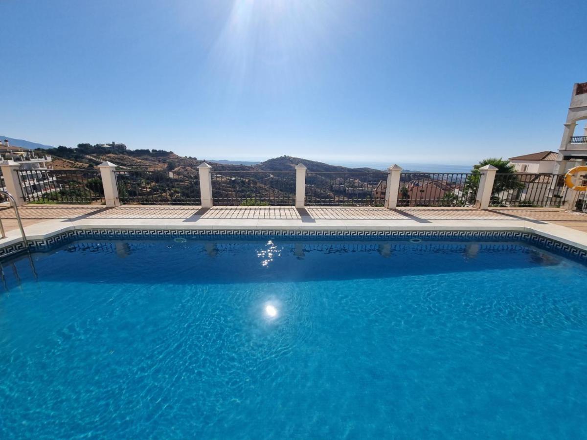 Elegant Apartment With Fantastic Views At The Top Of Calahonda Ситио-де-Калаонда Экстерьер фото