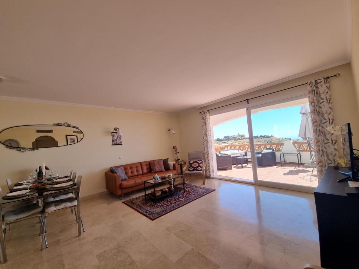 Elegant Apartment With Fantastic Views At The Top Of Calahonda Ситио-де-Калаонда Экстерьер фото